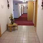 Hochland ליוטאש