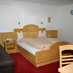 מלון Hochland 3*