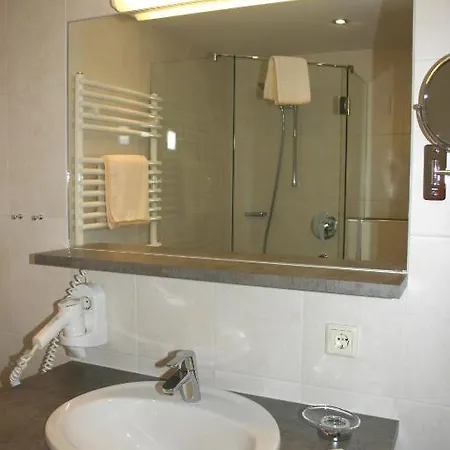 Hochland 3*