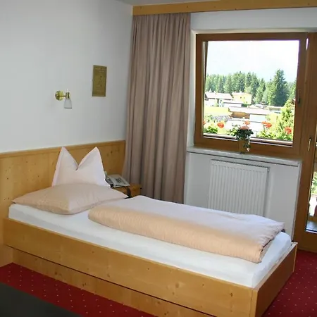 Hochland Otel Leutasch